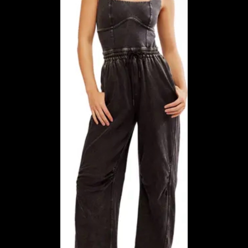 Free people onesie NWT size medium Women's Black Jumpsuit